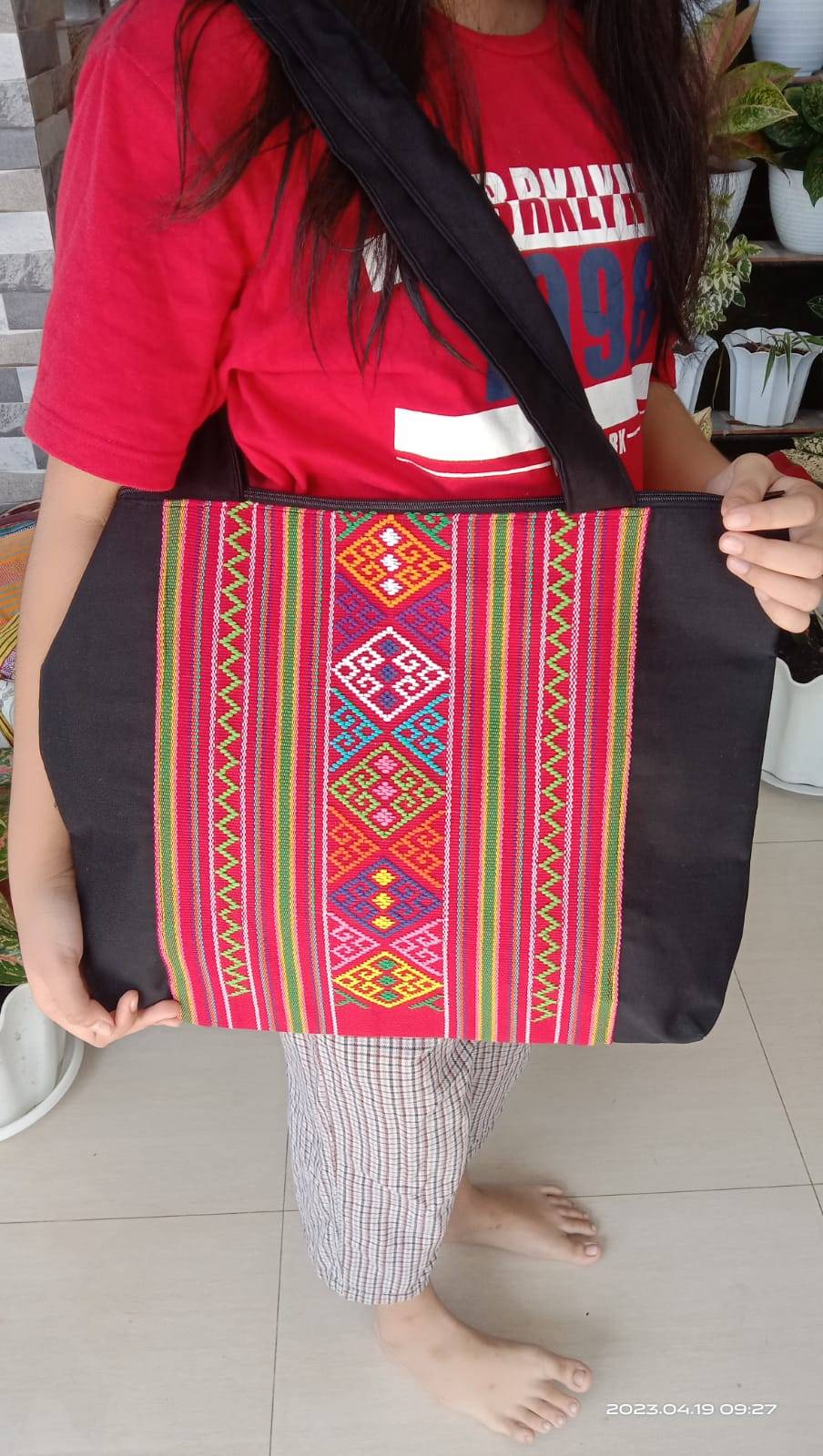 Tote bag
